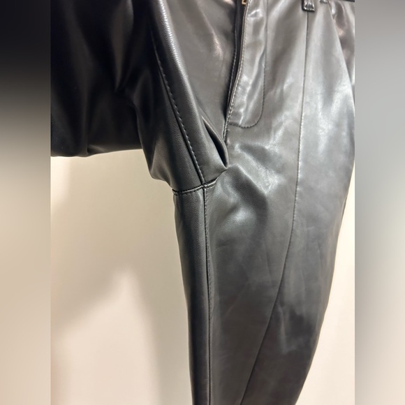 Like New Abercrombie & Fitch Ultra High Rise Skinny Leather Pants - Picture 7 of 12